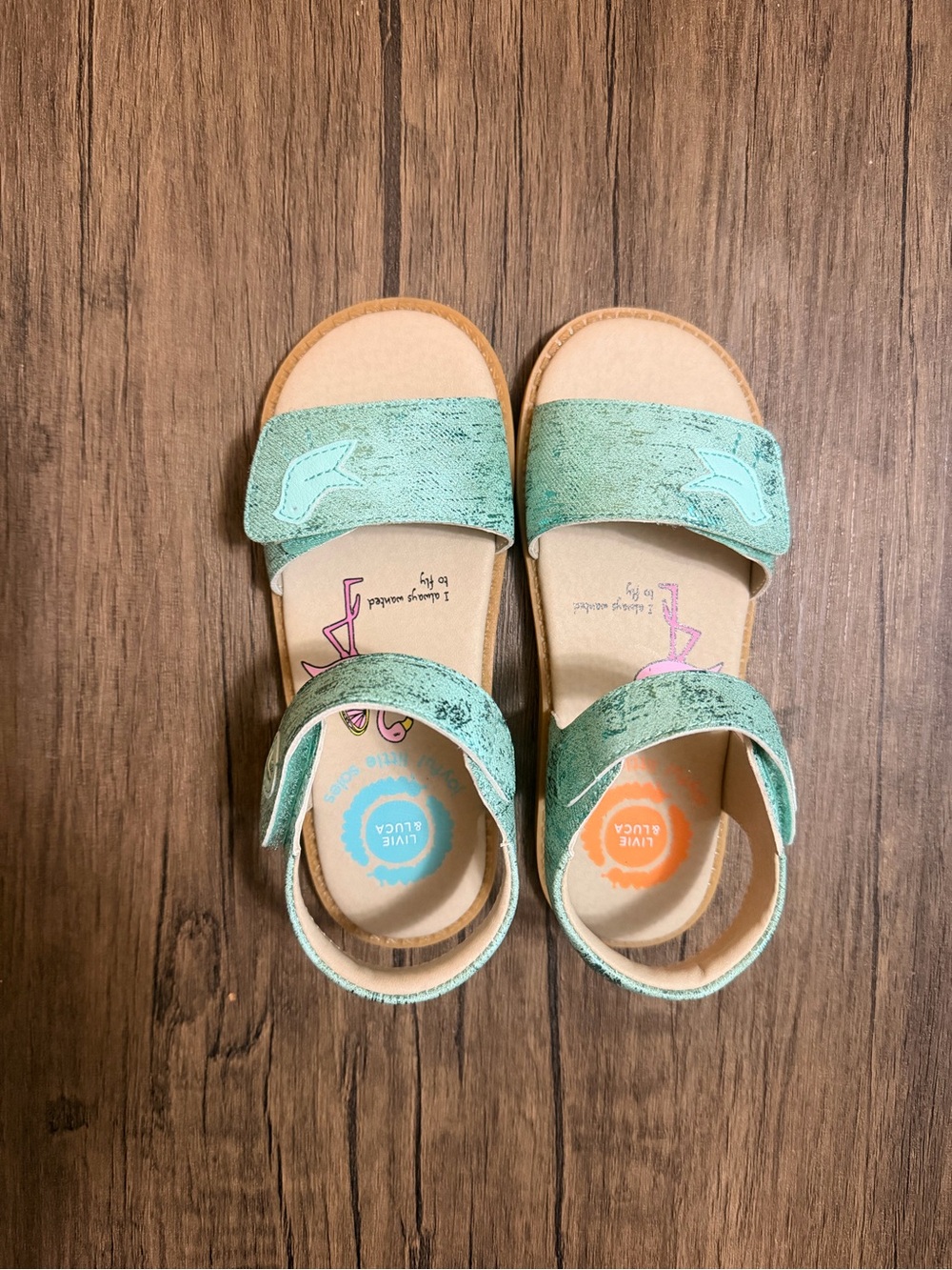 Livie & Luca Mint Green Sandals - new no box